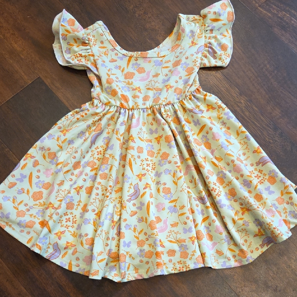 Charming Floral Dress with Ruffle Sleeves 12-24m